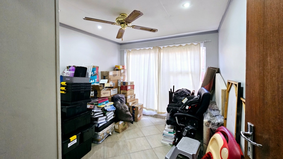 3 Bedroom Property for Sale in Langenhovenpark Free State